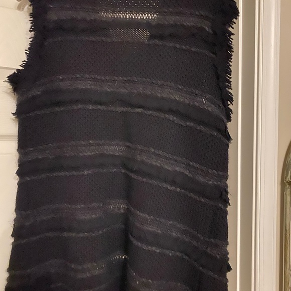 St. John wool black fringe sleeveless cardigan small - Picture 6 of 7